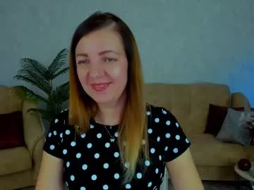 youruniversee from Chaturbate is Freechat